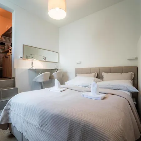 Micro Loft In Prime Business Zurich